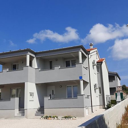 Apartman Jadranka Вир Екстер'єр фото